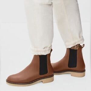Everlane The Chelsea Boot in Tobacco Size: 9